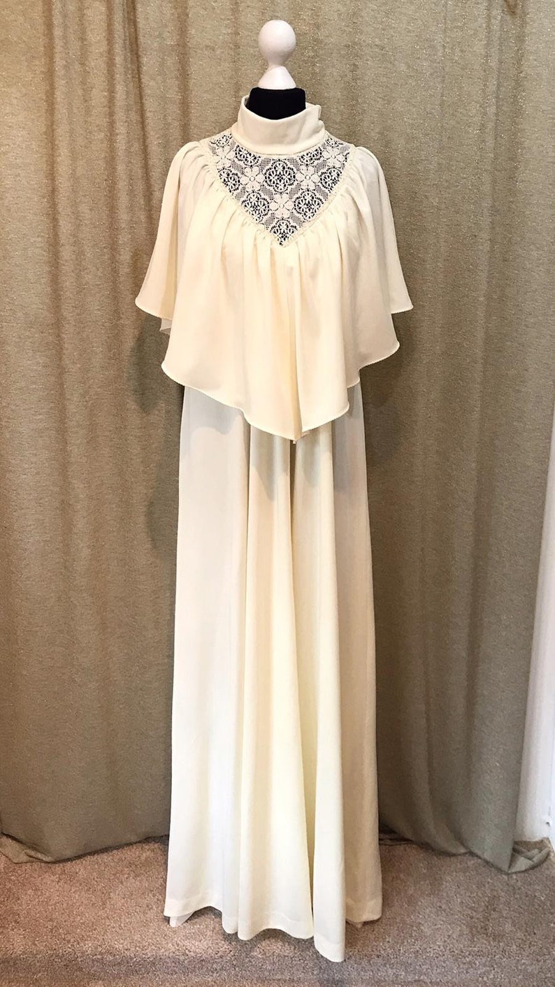 UK 1214 US 810 Cream vintage 1970s alternative wedding dress with high neck Crochet detail and cape sleeves Boho wedding dress