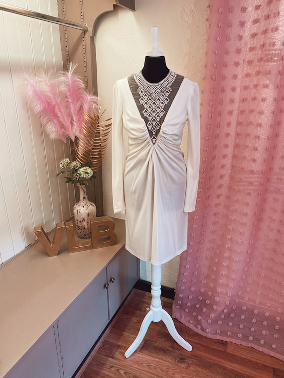 short art deco wedding dress Vintage Beaded Mini Wedding Dress, 1920s Style Cocktail Dress, Short Bridal  Gown. Art Deco UK 6/8