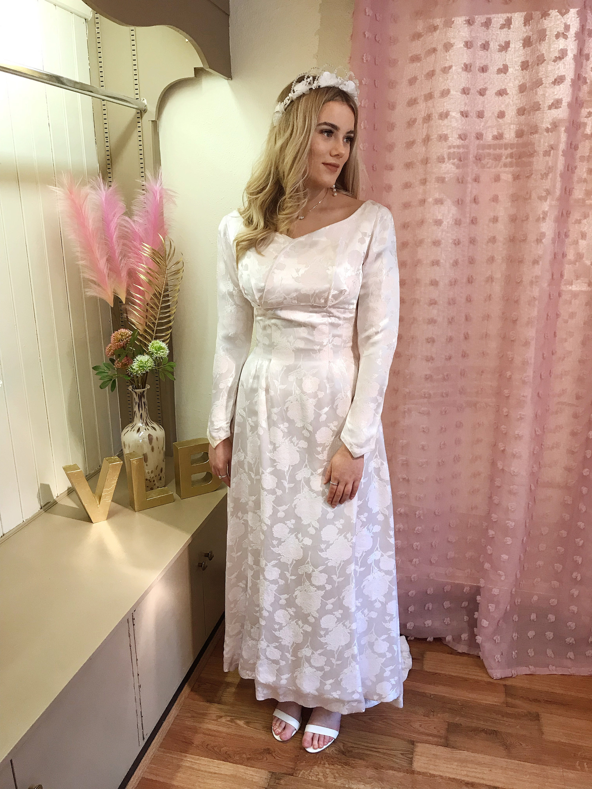 long 1950s dress