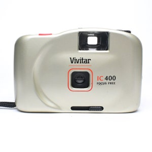 Vivitar IC 400 35mm Film Point & Shoot Toy Camera