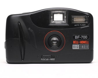 Bell Howell BF-700 Focus Free 35mm Film Point & Shoot Camera