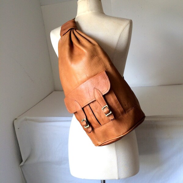 Vintage Distress Tan Leather Tear Drop Sling Backpack Rucksack Daypack