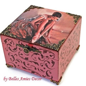 Boîte à bijoux ballerine, cadeaux de ballet élégants, boîte souvenir en bois rose pour filles, cadeaux de professeur de danse, cadeau d'anniversaire pour soeur ou nièce danseuse