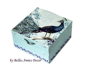 Peacock Wooden jewelry box, elegant gift for woman, chic blue memory keepsake box, shabby retro gift for mother, aunt, sister or grandmother