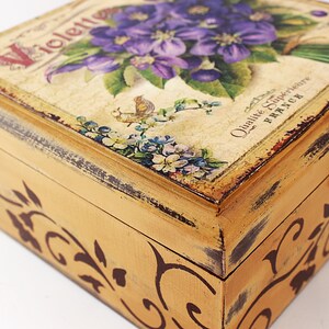 Wooden tea box with violets, jewelry storage box for woman, floral gift for mother in cottage chic style, elegant shabby retro keepsake box image 9