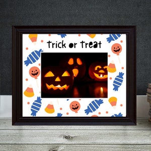 Halloween Picture Frame | Personalized frame for 5x7 photo | Trick or Treat Photo Frame