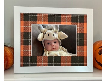 Halloween Picture Frame | Personalized frame for 5x7 photo | Trick or Treat Photo Frame