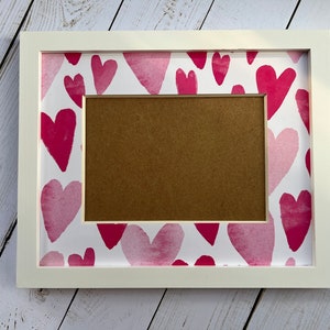 Heart Picture Frame | Valentine's Day Frame | Gift for Girlfriend, Boyfriend, Husband, Wife