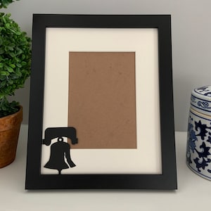 Philadelphia, Pennsylvania Picture Frame | Personalized Picture Frame 5x7 | Liberty Bell