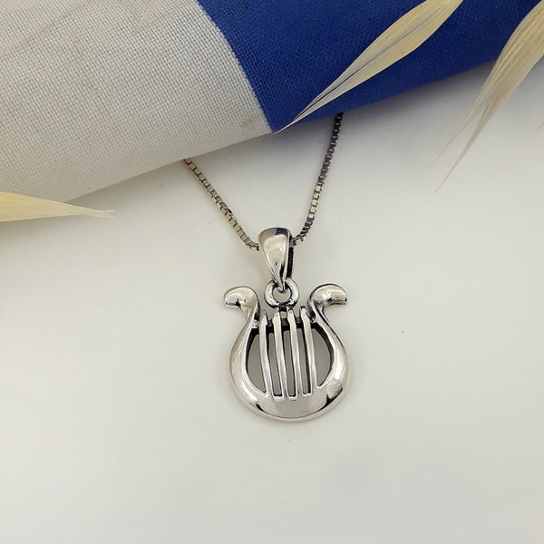 David Harp necklace, 925 solid silver, Jewish woman gift, Hebrew necklace
