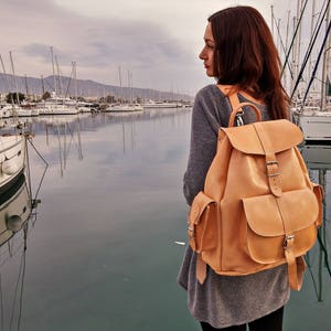 Extra Large Leather Backpack / Full Grain Leather Travel Backpack / College Backpack for Men and Women.