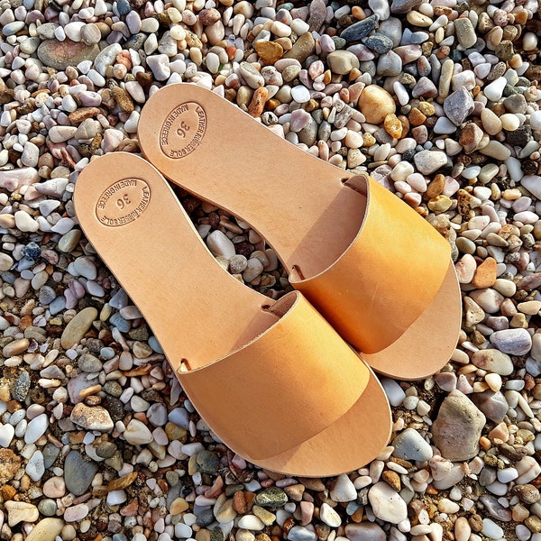 Leather Slip-On Sandals For Women With Cushioned Insole And Thick Cowhide Leather main image 0