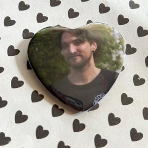 Final Destination Heart Pinback Button: 90s Horror Movie