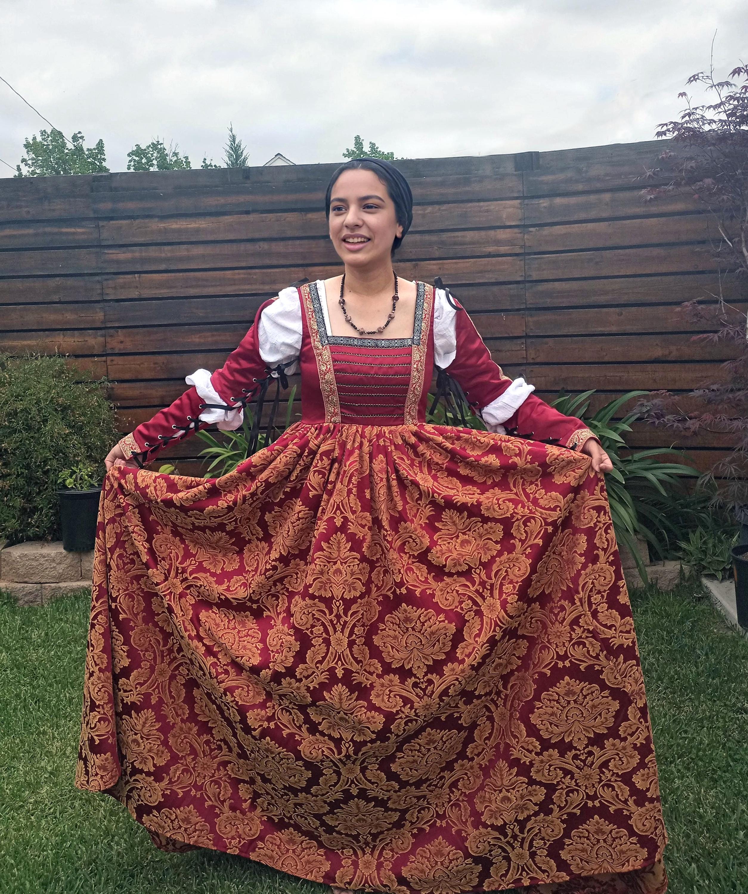 Juliet Italian Renaissance Red Formal Gown - Dress Costume Borgias 1400s  1500s 15th 16th Century - Removable Puff Sleeves Empire Waist M - Etsy