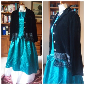 Vestido victoriano de satén verde navideño con chaqueta negra (falda ancha que se ajusta sobre la enagua) - Década de 1800, 1830, 1840, 1850 y 1860 - Vestido formal antiguo
