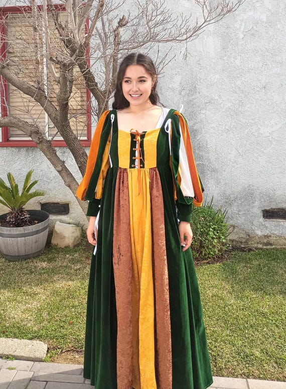 Renaissance Shakespeare Italian Gown 15th 16th Century Dress - Velvet Gold Green Brown - Slashed Sleeve Ribbon Lace up - Ladies CUSTOM MADE - Etsy Israel Renaissance Shakespeare Italian Gown 15th 16th Century Dress - Velvet Gold Green Brown - Slashed Sleeve Ribbon Lace up - Ladies CUSTOM MADE - Etsy Israel