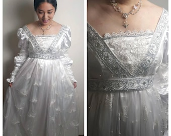 Italian Renaissance Ball Masquerade Gown - Evening White Dress Costume 1400s 1500s 15th 16th Century Juliet Cinderella Puff - CUSTOM MADE