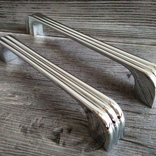 Drawer Pull Dresser Pulls Handles Chrome Silver Shabby Chic / Kitchen Cabinet Handle Knobs Pull Retro Hardware Shabby Chic