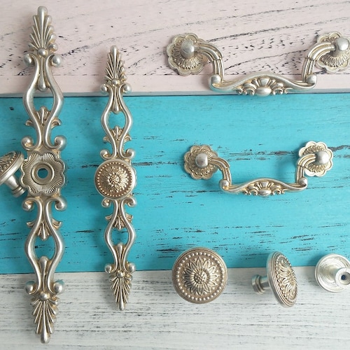 Dresser Pulls Drawer Pull Knobs Handles / Kitchen Door Etsy