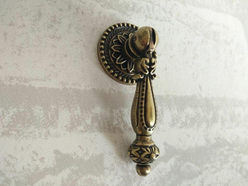 Drop Dresser Knobs Pulls Handles Drawer Pull Handles Hanging Kitchen Cabinet Knobs Handle Pull Antique Bronze Decorative Furniture Hardware image 1