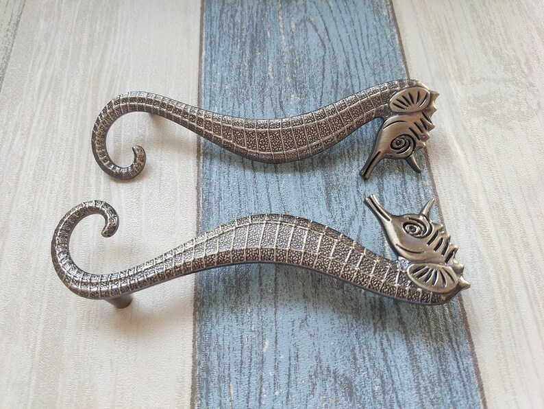 Vintage Dresser Knobs Pulls Drawer Knobs Pulls Handles Antique Bronze Kitchen Cabinet Door Handle Pull Furniture Knobs Hippocampus