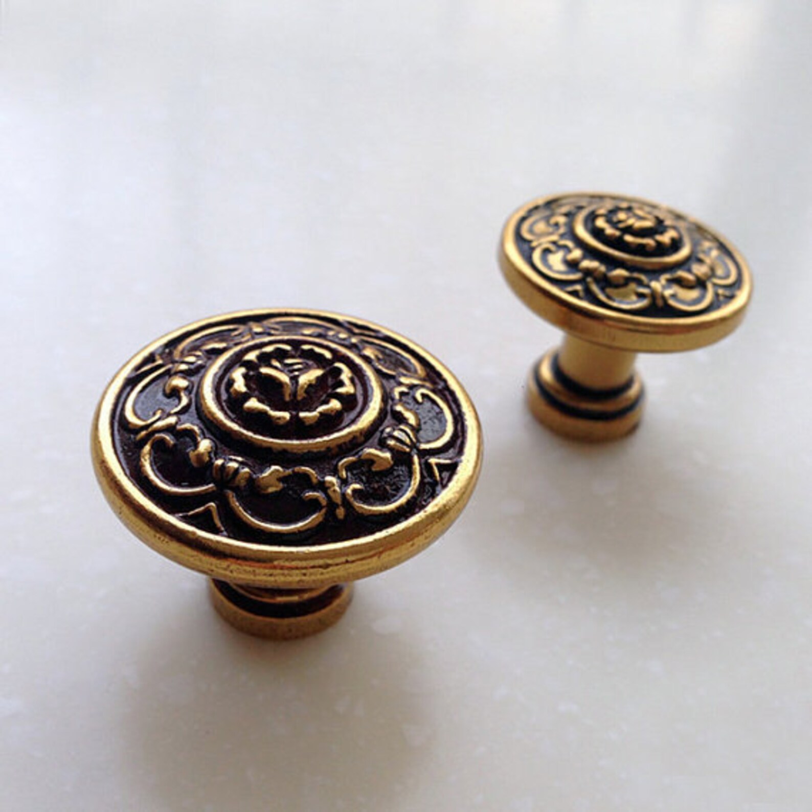Retro Chic Knob Dresser Knobs / Antique Brass Kitchen Etsy