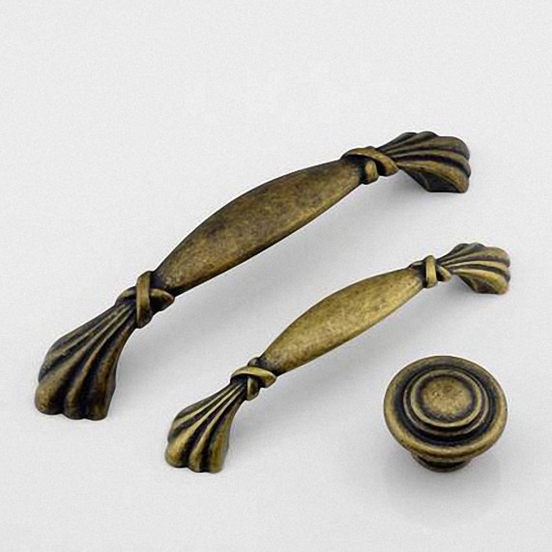 Antique Drawer Pulls Pulls Handle / /drawer Pull Etsy