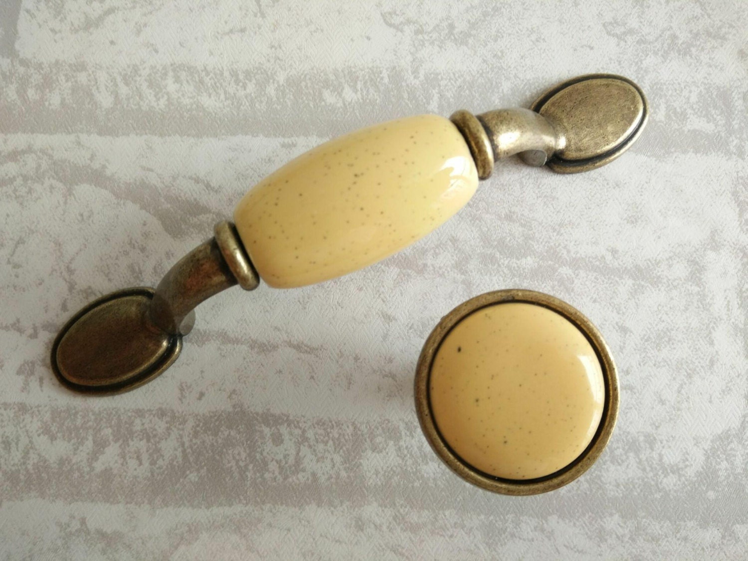 Beige Dresser Knob Drawer Knobs Pulls Handles Kitchen Etsy