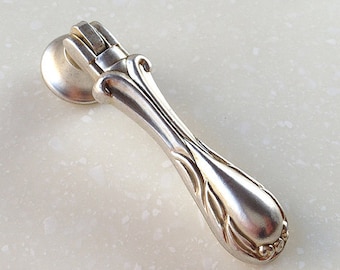 Antique Silver Bronze Dresser Drop Pulls Handles Knobs Drawer Pull Handles Knob Metal Drop Pull / Cabinet Knobs Handle Pull Knob Furniture