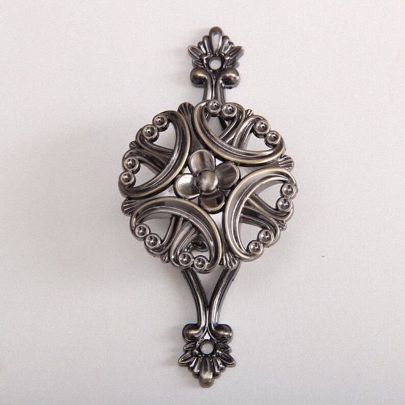 Vintage Style Wall Hooks Metal Clover Wall Decor Cottage Chic Etsy