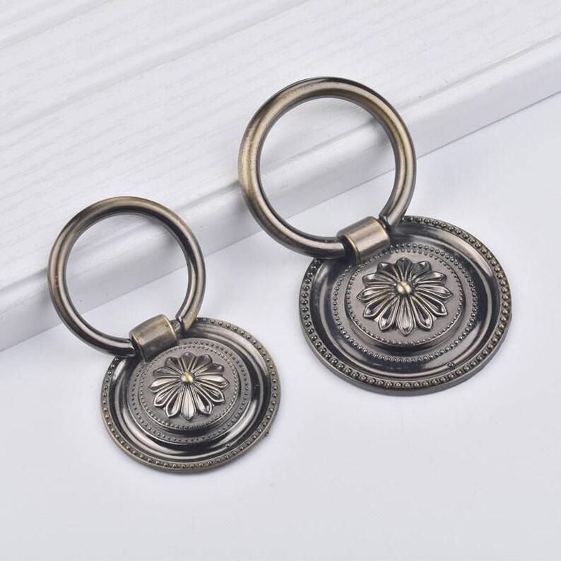 Schublade Pull Knöpfe Griffe Dresser Drop zieht Ringe / Antik | Etsy