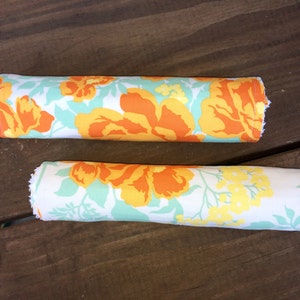 Burp Cloth Amber Rose Bouquet Baby/Toddler/Drool//Yellow//Mint//Orange//Flowers//Floral//Rose image 2