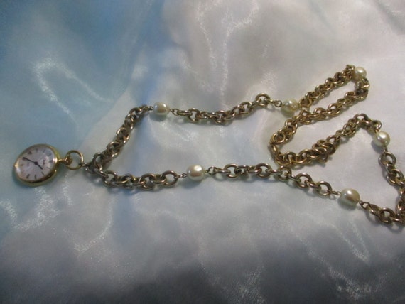 Vintage Carolee Swiss Quartz Watch With Gold Tone Chain and Faux