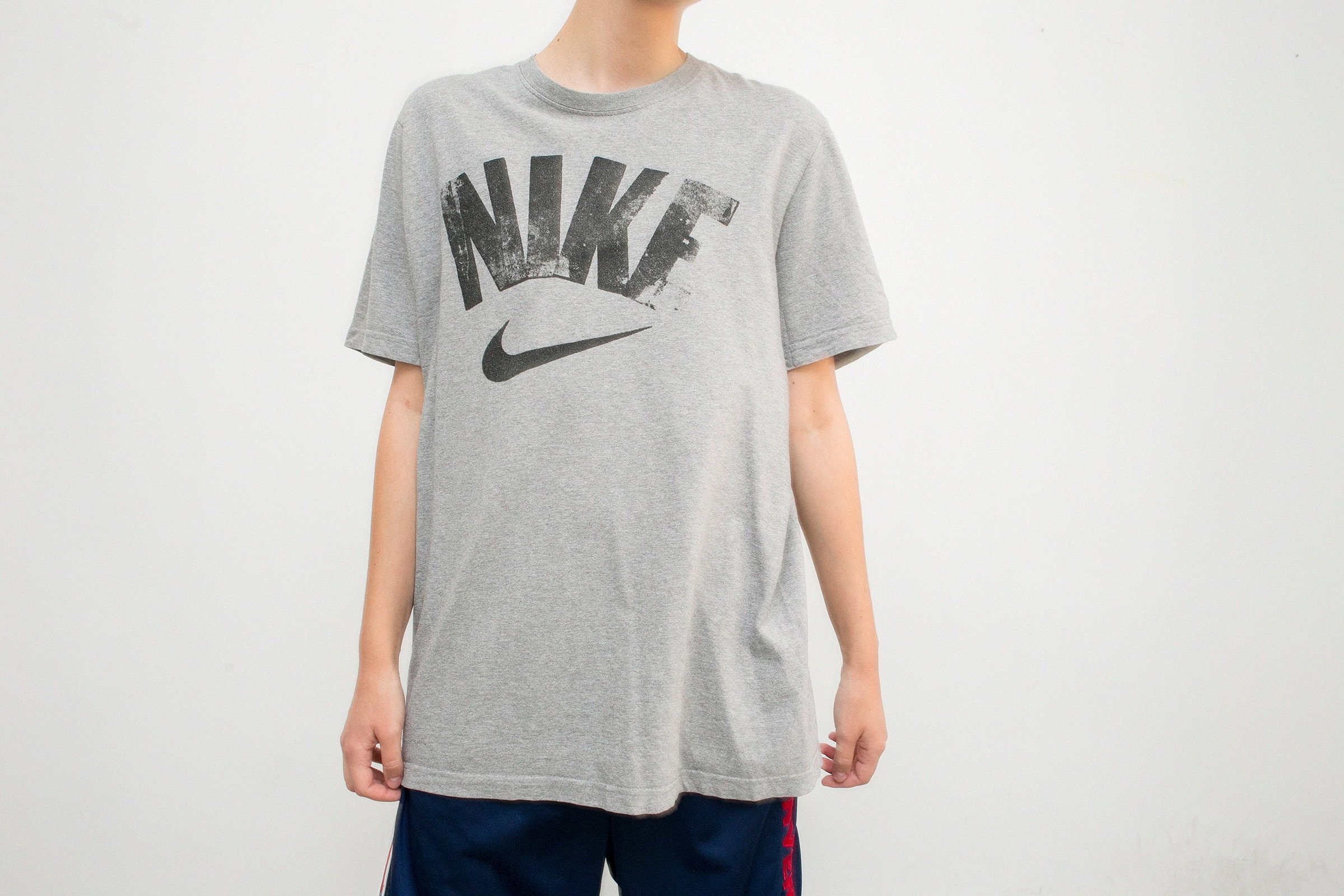 nike t shirt streetwear