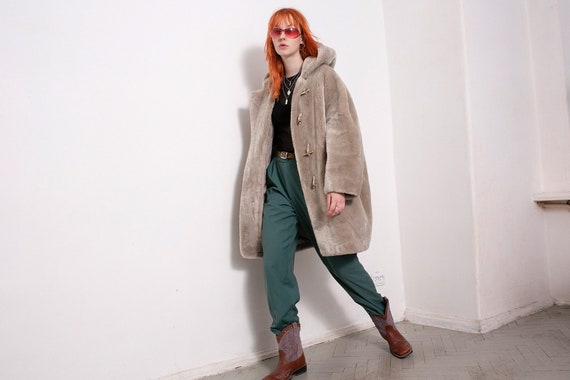 Vintage Kunstfell Mantel Duffle Beige Perle weiB grau glanzend Flausch uber Knie Ubermantel Kragen Kapuze warm gemutlich Festliche Streetwear 90er Y2K. Etsy