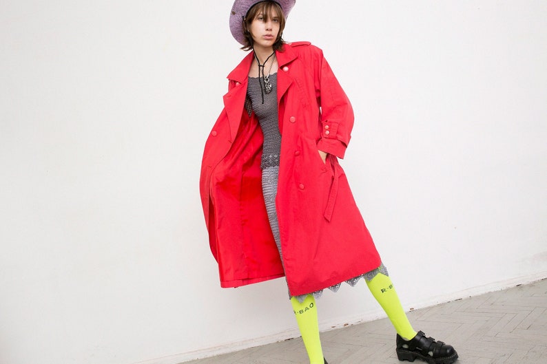 Vintage Strawberry Red Trench Light Elegant Coat Long Sleeved Classic Double Breasted Padded Shoulders Autumn Spring Streetwear Retro 90s. image 1