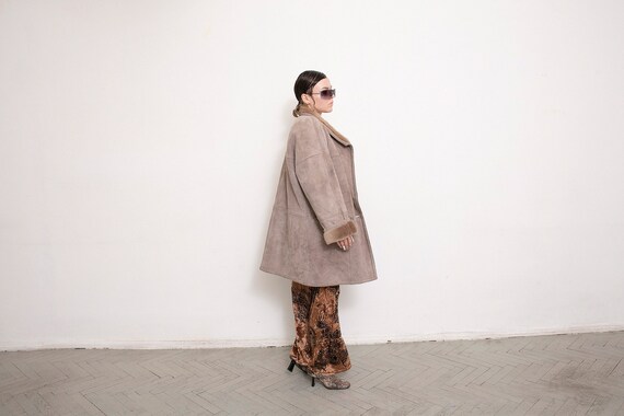 Vintage Shearling Sheepskin Coat Suede Leather Lo… - image 5