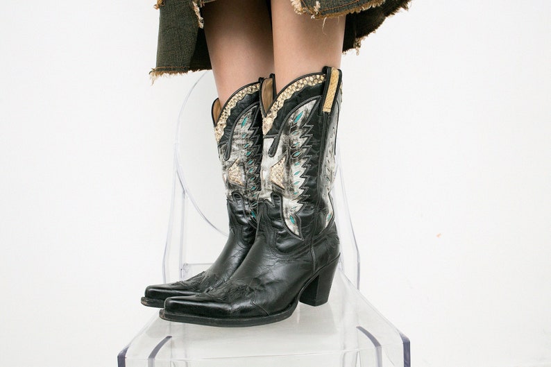 pointy cowboy boots