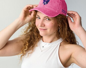 Bella on the Boat Cap