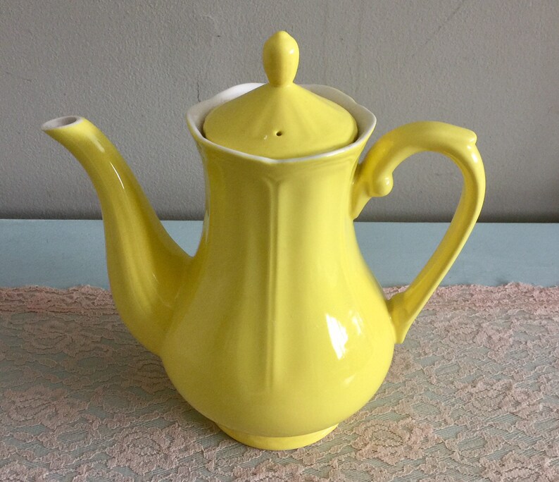 Ironstone Lemon Federalist Teapot Vintage Yellow teapot Made in Japan