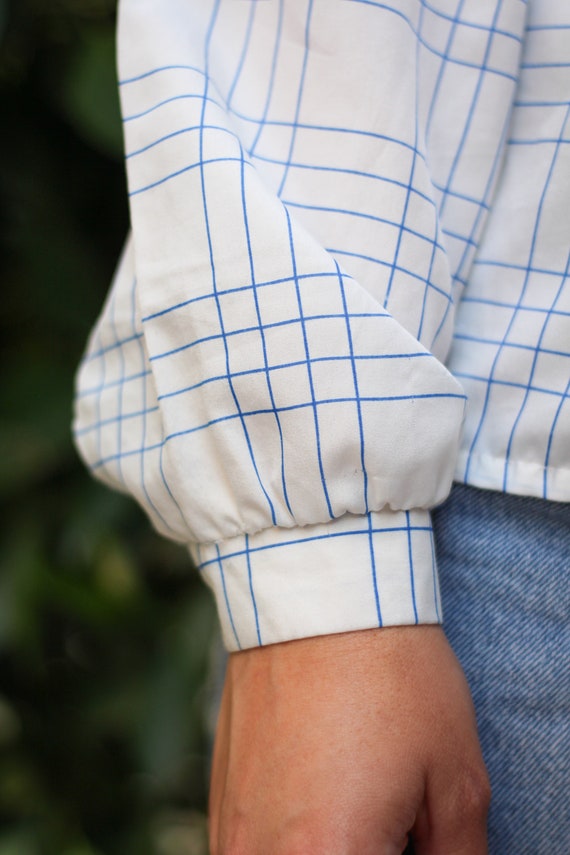 Vintage 1980s White and Blue Striped Secretary Bl… - image 4