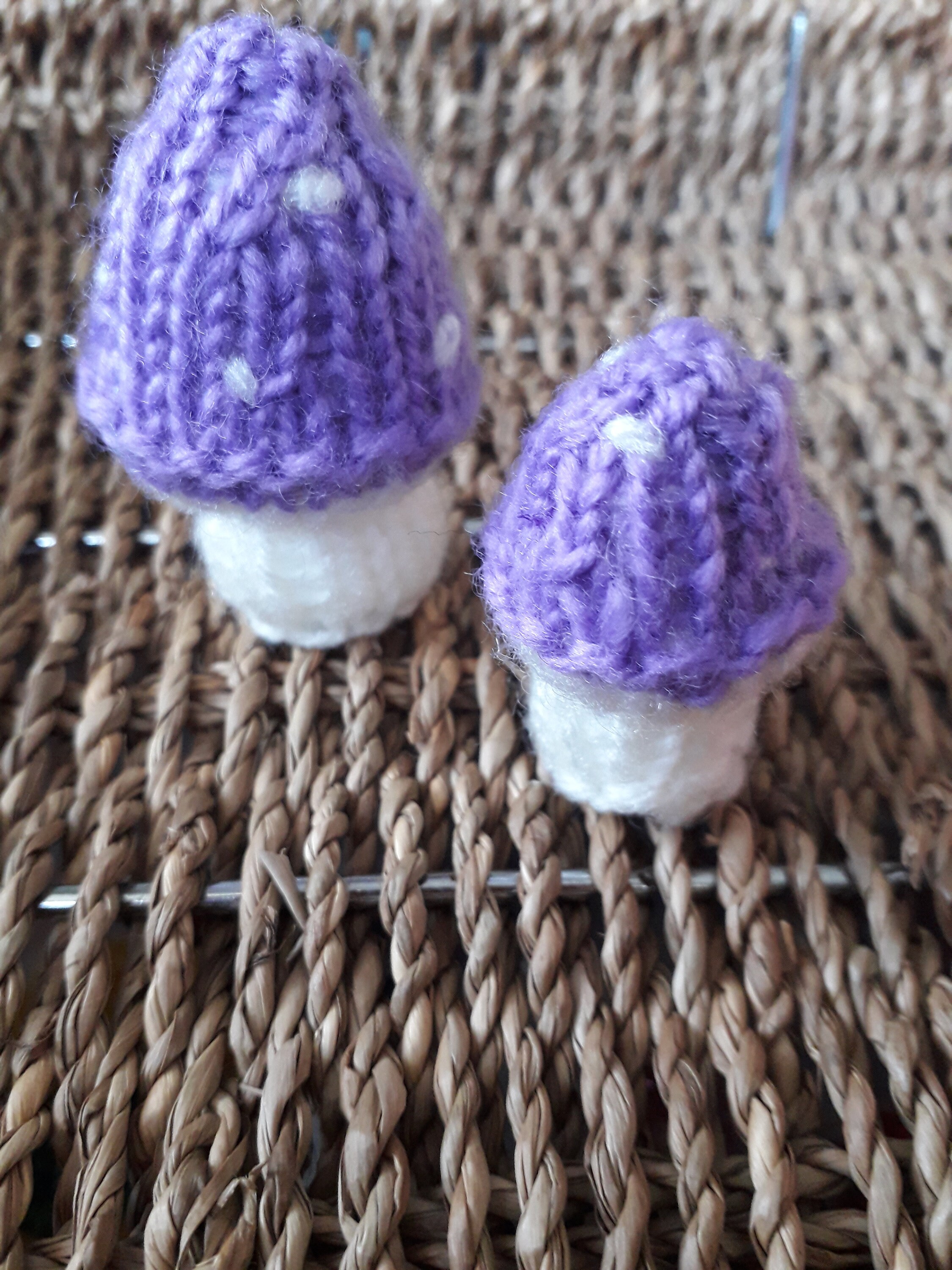 Hand Knit Woodland Mushrooms/toadstools Miniatures Etsy UK