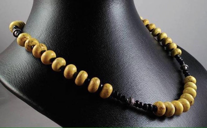 Yellow collar