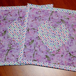 Set of 2 Quilted 5.5-inch Mug Rug - White Heart on Lavender Floral Background - Fabric Coaster - Small Quilted Placemat-Snack Placemat