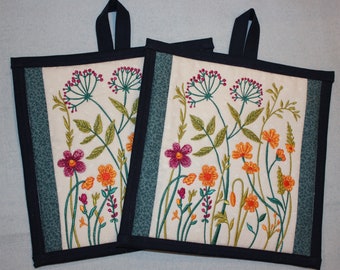 Set of Two - Machine Embroidered 8.5inch Square Trivet or Pot Holder - Floral Design with White and Blue Background - Yellow Wildflowers