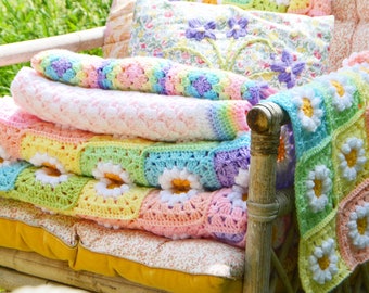 Daisy blanket, crochet blanket, flower blanket, pastel blanket, floral blanket, knitted blanket, picnic blanket, wool blanket, baby blanket,