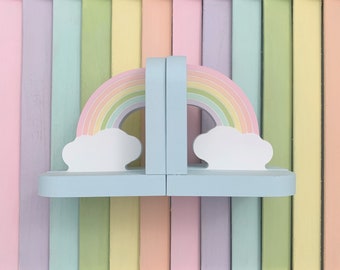 Rainbow bookends, rainbow decor, rainbow nursery, rainbow baby gift, rainbow decoration, bookends, pastel decor, childrens gift, book gift