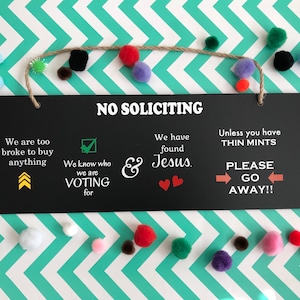 Custom No Soliciting Sign // Do Not Disturb Unless Thin Mint // Front Door Funny Hanging  // Chalkboard Signs with Vinyl Quotes // Gift Idea