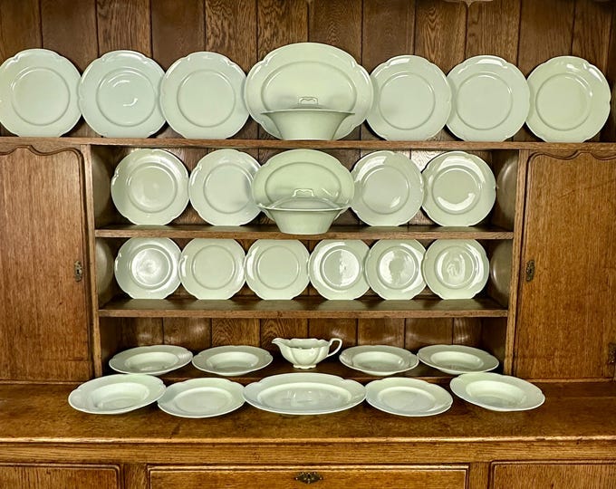 Johnson Bros Greendawn 30-Piece Dinner Service 1950s Perfect Condition