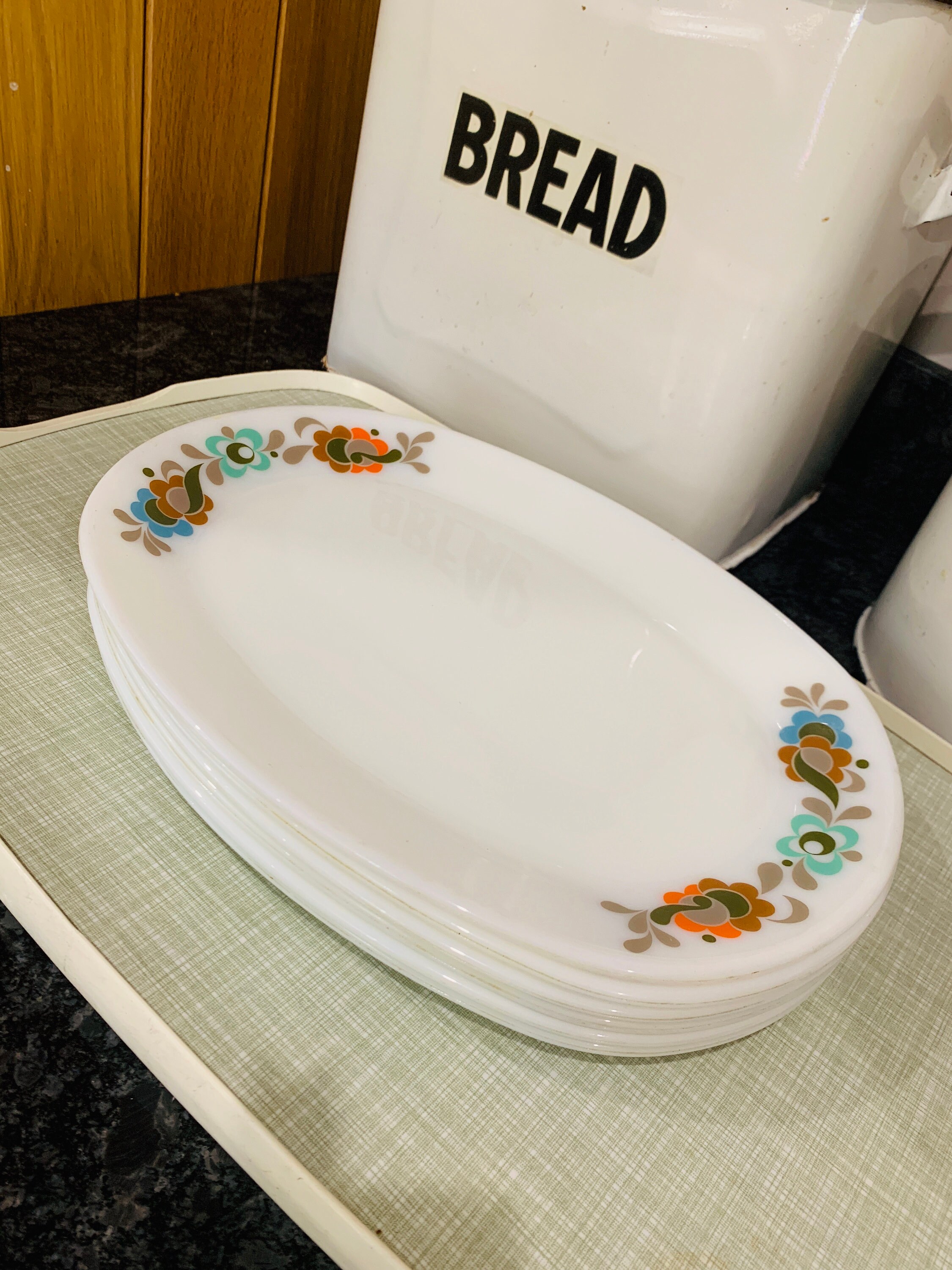 Pyrex Tempo/'Carnaby' Pattern Tea Set & Tableware Pieces, inc. Soup ...